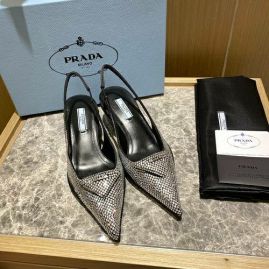 Picture of Prada Shoes Women _SKUfw110504651fw